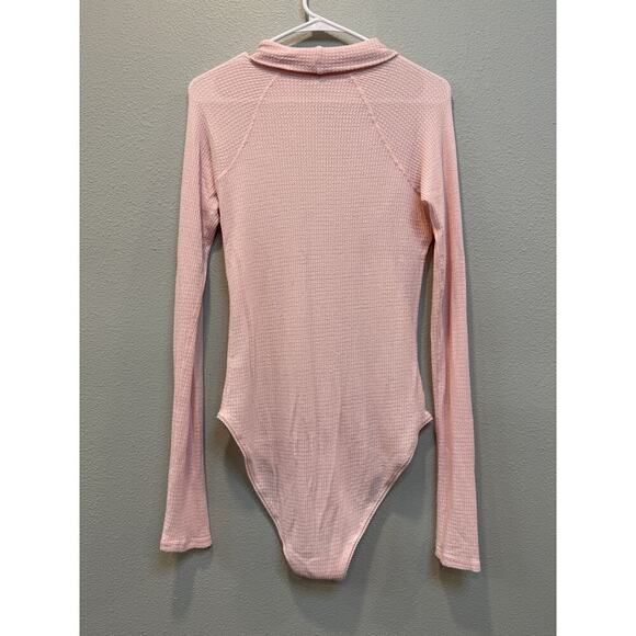 NWOT Free People Long Sleeve Turtleneck Bodysuit Rose;Medium - Picture 4 of 7
